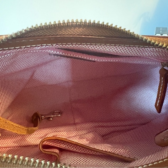 ☀️Dooney & Bourke Green & Pink Logo Polka Dot Canvas Shoulder Bag - Picture 7 of 7